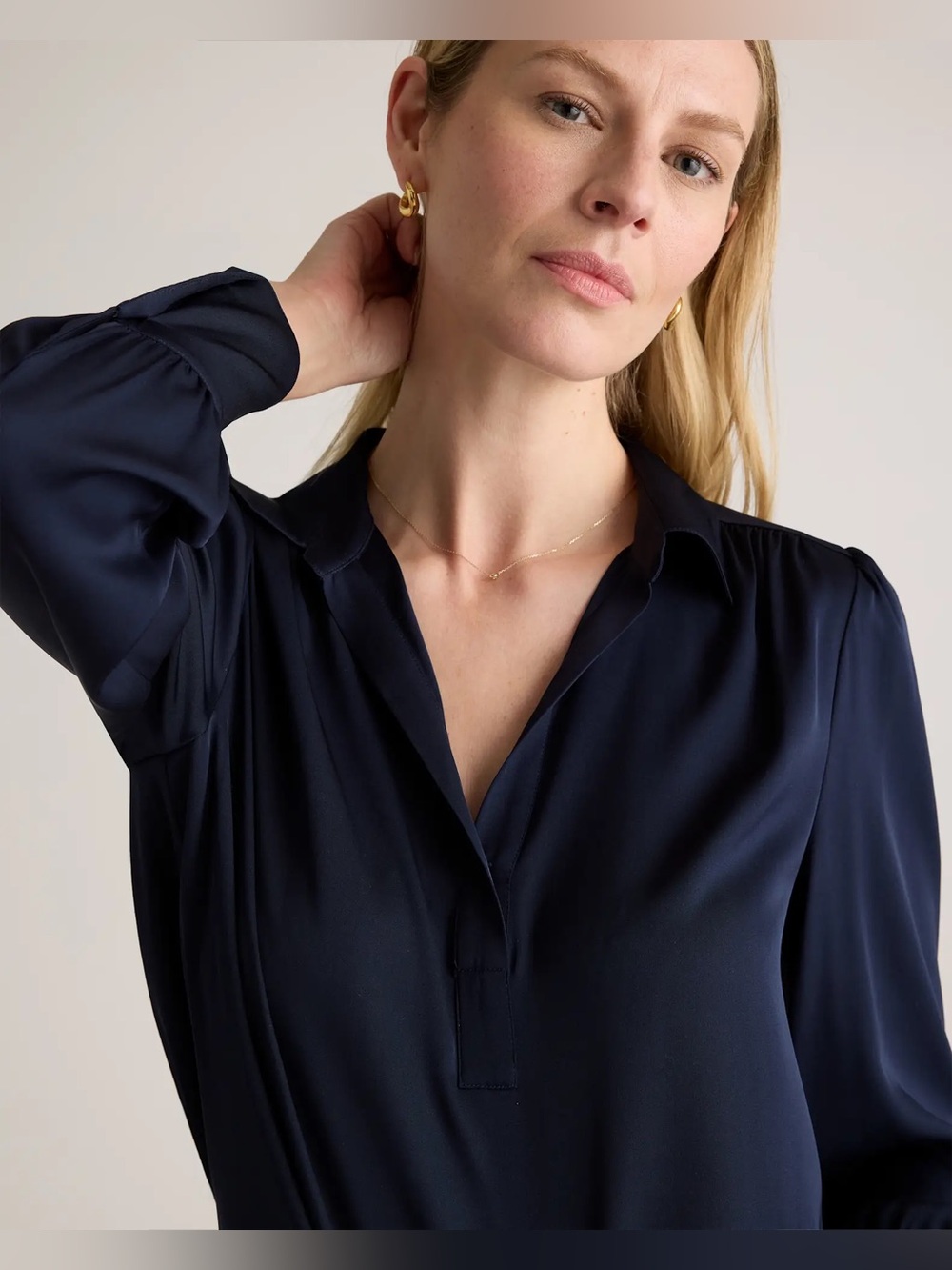 Quince Washable Stretch Silk Split Neck Navy Blouse Size L